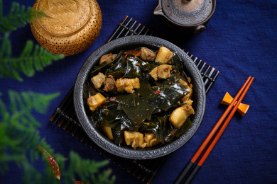 快餐外卖美食菜肴猪头肉炒海带