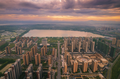 中国湖北荆门钟祥城市日出航拍