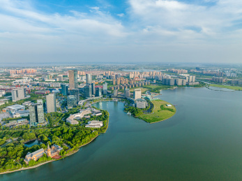 中国江苏苏州工业园区独墅湖月亮湾