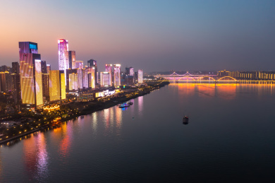 航拍湖南长沙渔人码头夜景风光