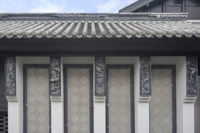 中国四川成都博客小镇庭院院墙花草灰塑装饰