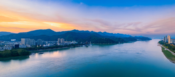 中国浙江省桐庐县桐君山景区环境