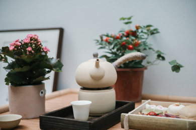 陶壶煮茶和小点心