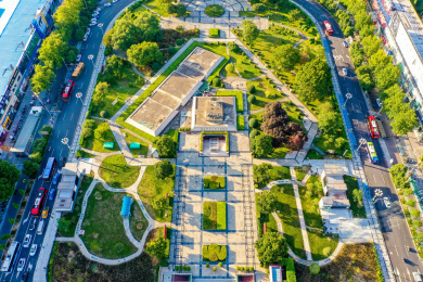 航拍中国河南洛阳周王城天子驾六博物馆