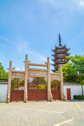 中国浙江海宁盐官古镇观潮胜地公园风景