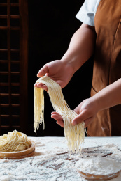 新鲜手擀面