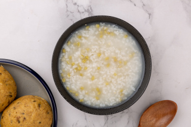 一碗大米青麦粥