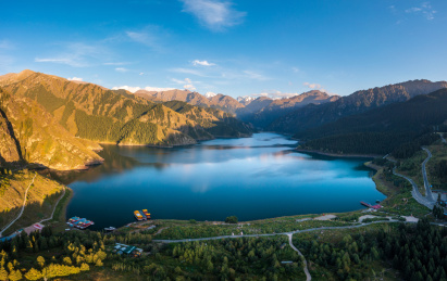 中国新疆阜康博格达峰天山天池自然风光