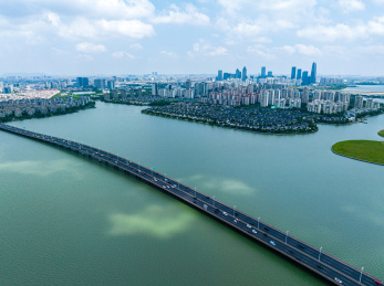 中国江苏苏州工业园区独墅湖风光