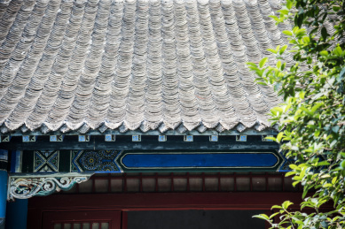 古建筑的屋顶和屋檐特写