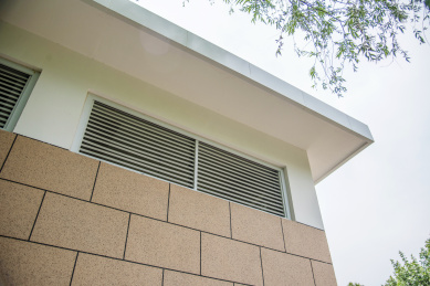 现代建筑的通风窗特写