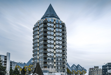 荷兰鹿特丹的铅笔楼