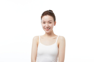 微笑亲和的美女