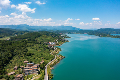航拍湖南郴州市资兴市东江湖景区