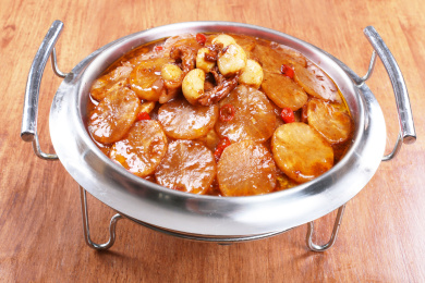 中餐传统美食干锅萝卜片