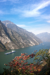 长江三峡巫峡峡谷