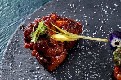 上海本帮菜红烧酱油排骨