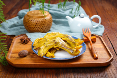 咸香美味小吃美食盐焗卤鸭掌