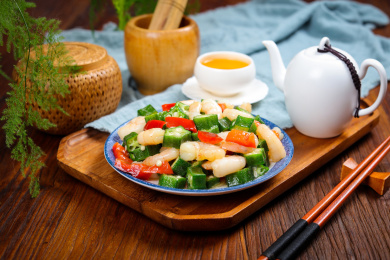 家常小炒菜肴秋葵炒虾球