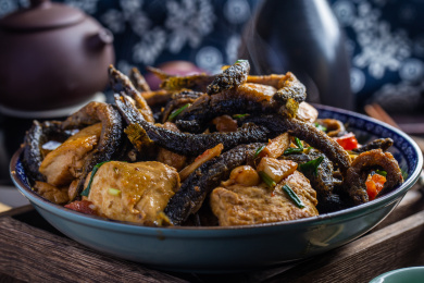 豆腐黄焖泥鳅鱼