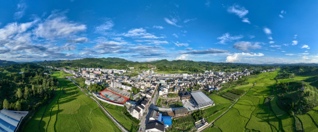 中国贵州省遵义市凤冈县琊川镇夏日田园风光