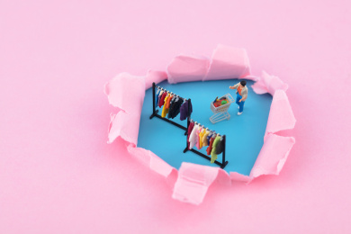 微缩场景惊爆价衣服推销