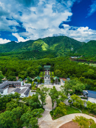 竖屏航拍中国广西桂林靖江王陵