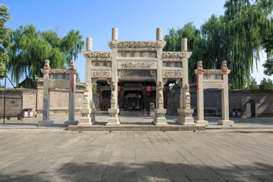 中国山西省晋中市榆次老城古县衙石牌坊