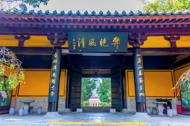 中国安徽合肥包公园包公墓