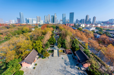 中国安徽合肥包公园城市风光