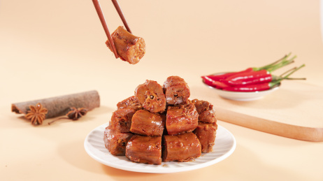 经典美食卤味小吃五香鸭脖