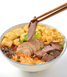 鸭血粉丝汤