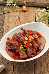 红油卤味虎皮鸡爪