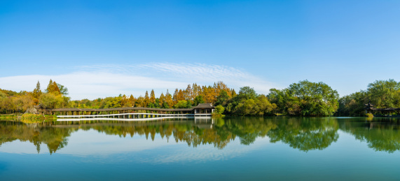 中国浙江杭州西湖浴鹄湾园林风光