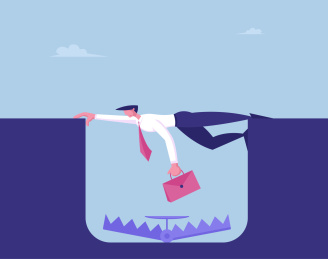 手脚支撑在陷阱坑洞口的男人插图