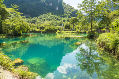 航拍广西都安地下河国家地质公园天窗群