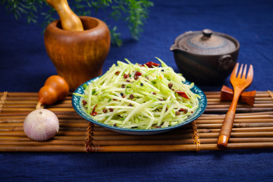 特色农家菜凉拌洋瓜丝