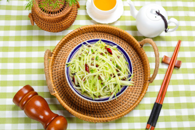 特色凉菜美食凉拌洋瓜丝