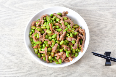 一盆青豆炒肉丝