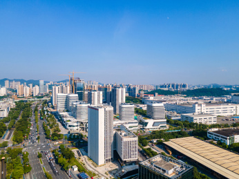 广州萝岗商业建筑群城市天际线航拍