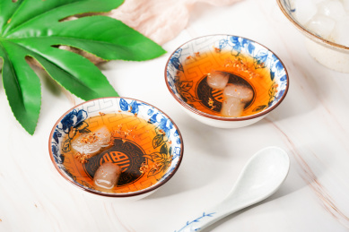 夏季冰镇酸梅汤 