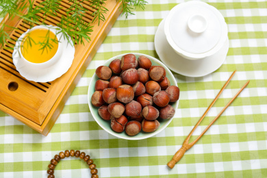 坚果小吃美食大榛子