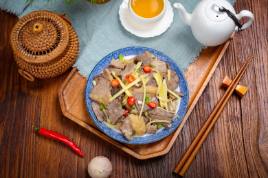 特色下酒菜姜丝牛肉