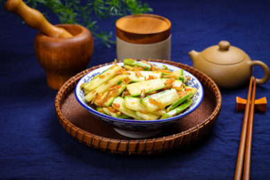 美味家常菜虾皮炒小瓜