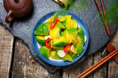 云南菜肴美食炒姜柄瓜小麦瓜