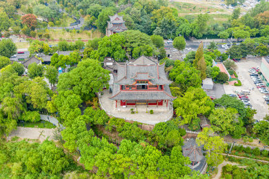 航拍中国湖北武汉晴川阁景区