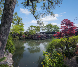 苏州古典园林留园园林水榭