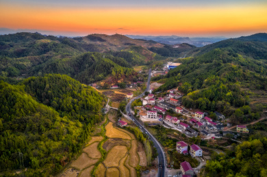 湖南湘西乡村路