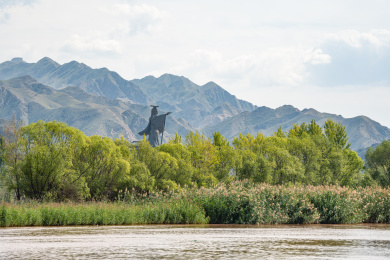 宁夏黄河青铜峡水利枢纽黄河大峡谷