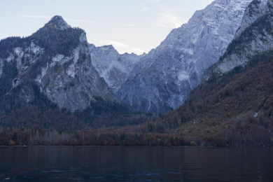 俊俏的山峰